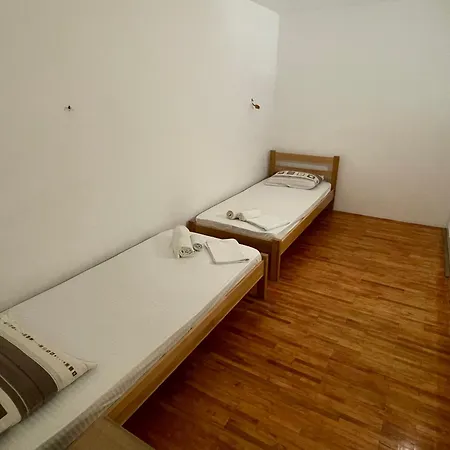 Apartment Moreno *